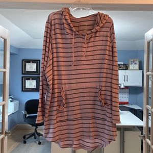 Lane Bryant Livi active sweatshirt